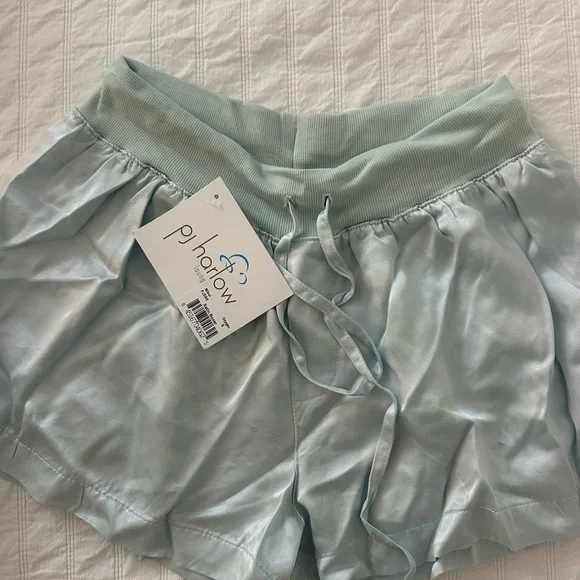 Phlown Women's Soft Blue Pajama Shorts - Picture 1 of 2